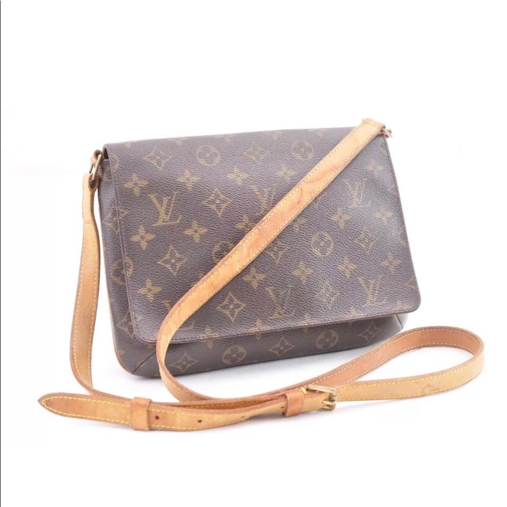Louis Vuitton Musette Crossbody Bag